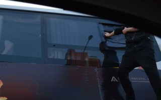 探索超越传统网络广告形式的创新合作策略