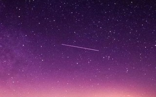 星月下的奇幻之旅，探索宇宙的奥秘与浪漫
