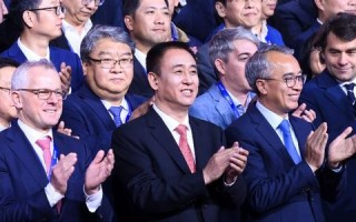 探索第一背后的奥秘，从平凡到卓越的非凡旅程