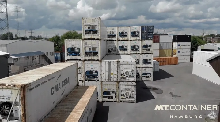 ad-container 