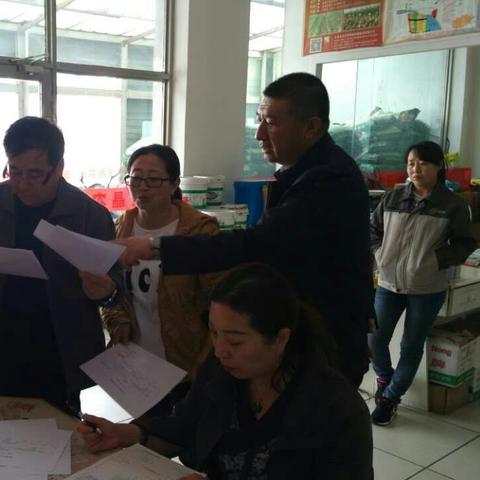 现在有什么广告联盟是不用备案就能让站长挂广告的？