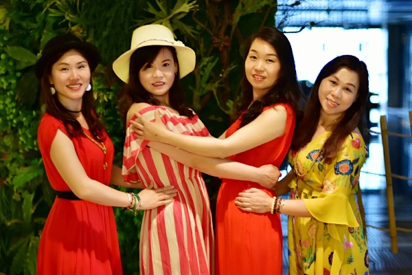 438美女联盟，一场关于美丽、智慧与友谊的盛宴