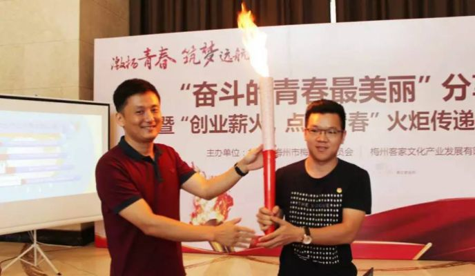 火线广告传媒，点燃创意火花，塑造品牌新纪元