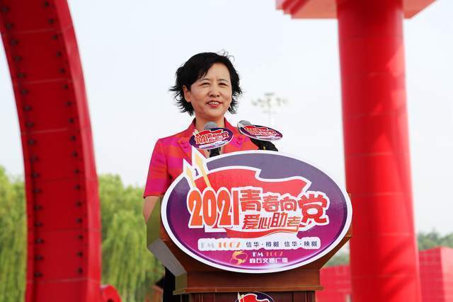 易爱手盟，编织指尖的温暖，传递爱的力量